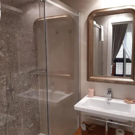 לינה וארוחת בוקר Estlevante ויאסטה