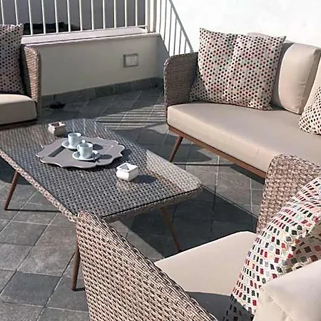 Bed & Breakfast Estlevante 4*