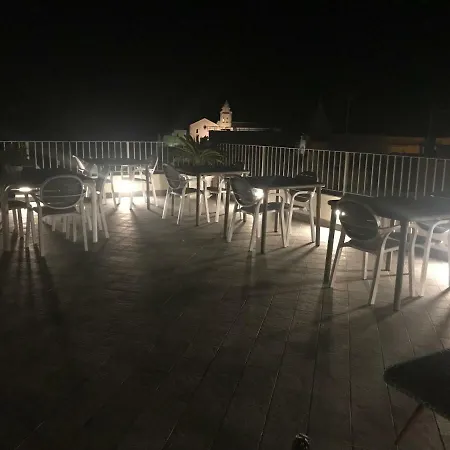 Estlevante ויאסטה